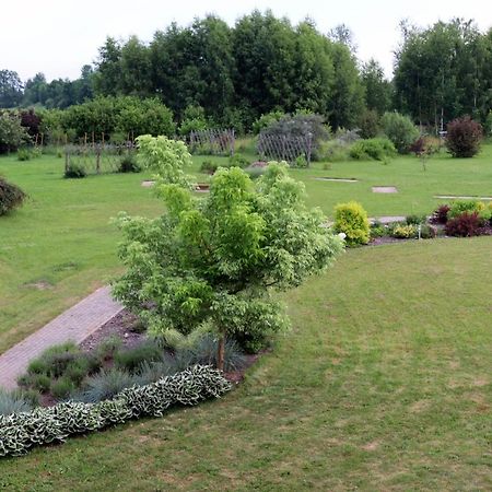 Отель Viesu Nams Zala Sala Litavniki Экстерьер фото